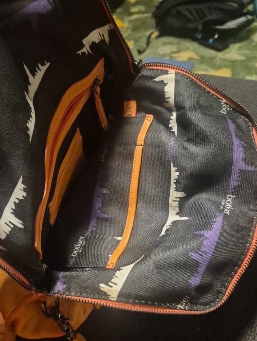 Women's Leather Backpack in Warm Tan - Stylish Everyday Carry